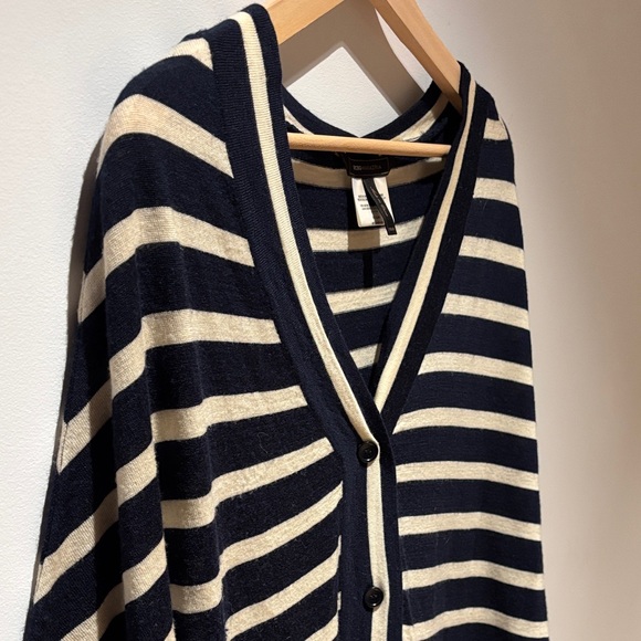 BCBGMaxAzria Striped Knitwear in Navy and Cream - Picture 3 of 5